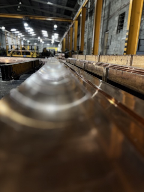 Transformação industrial com metais não ferrosos